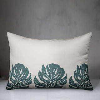 Three Leaf Monstera 14x20 Spun Poly Pillow