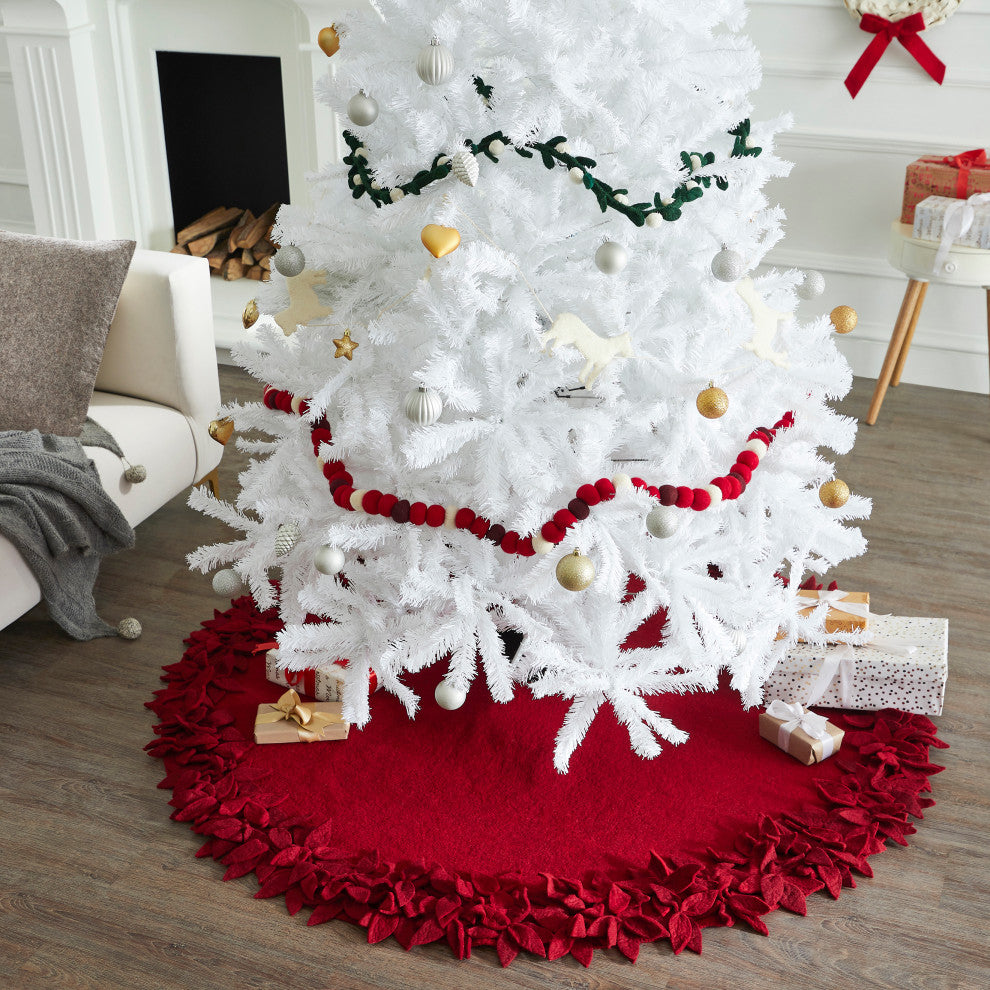 Overlapping Flowers Christmas Tree Skirt in Maroon