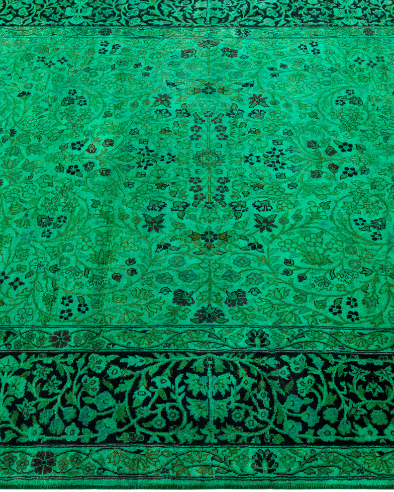 Fine Vibrance, One-of-a-Kind Hand-Knotted Area Rug Green, 4' 7" x 7' 1"