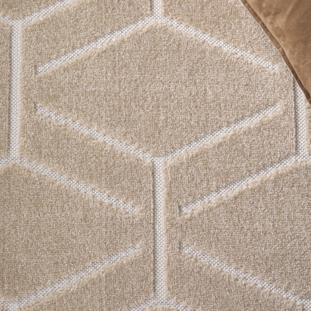 Safavieh Indoor-Outdoor Stella Collection, STA107 Rug