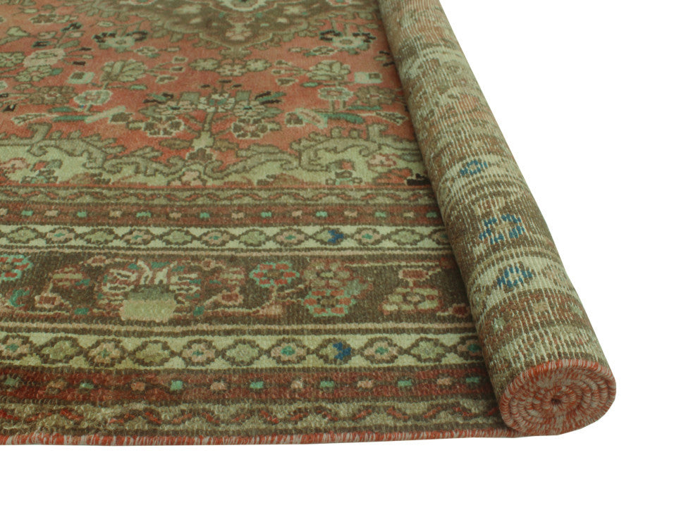 Semi-Antique Ullok Rust/Brown Rug, 7'0x9'6