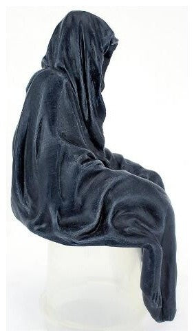 Reaping Solace:The Creeper Sitting Statue