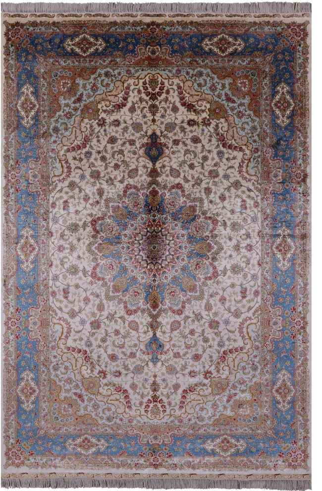High End Persian 100% Silk Hand Knotted Rug6' 0" X 9' 0'' Q4810