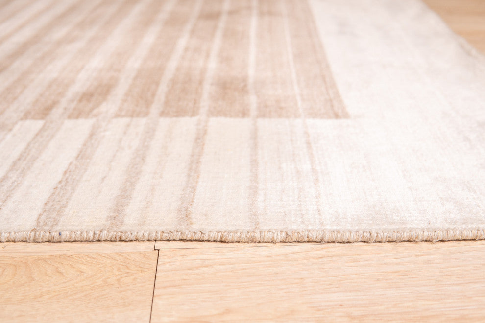 Ivory/Brown Urban Handmade Wool and Viscose Rug, 10' X 14'