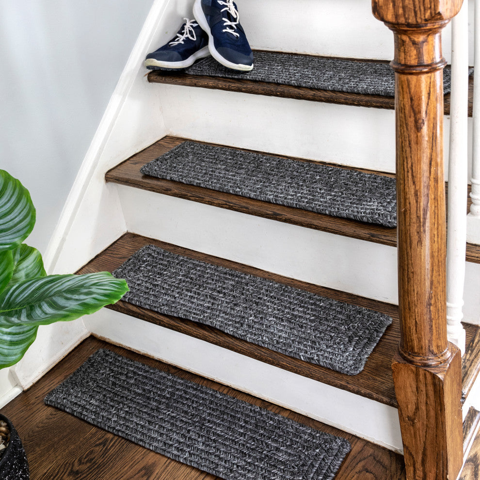 Nuloom Braided Lefebvre 13-Piece Stair Treads, Charcoal 8"x28"Rectangle