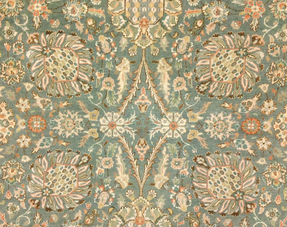Peshawar Elfrida Green Hand-Knotted Rug, 10'2x14'3