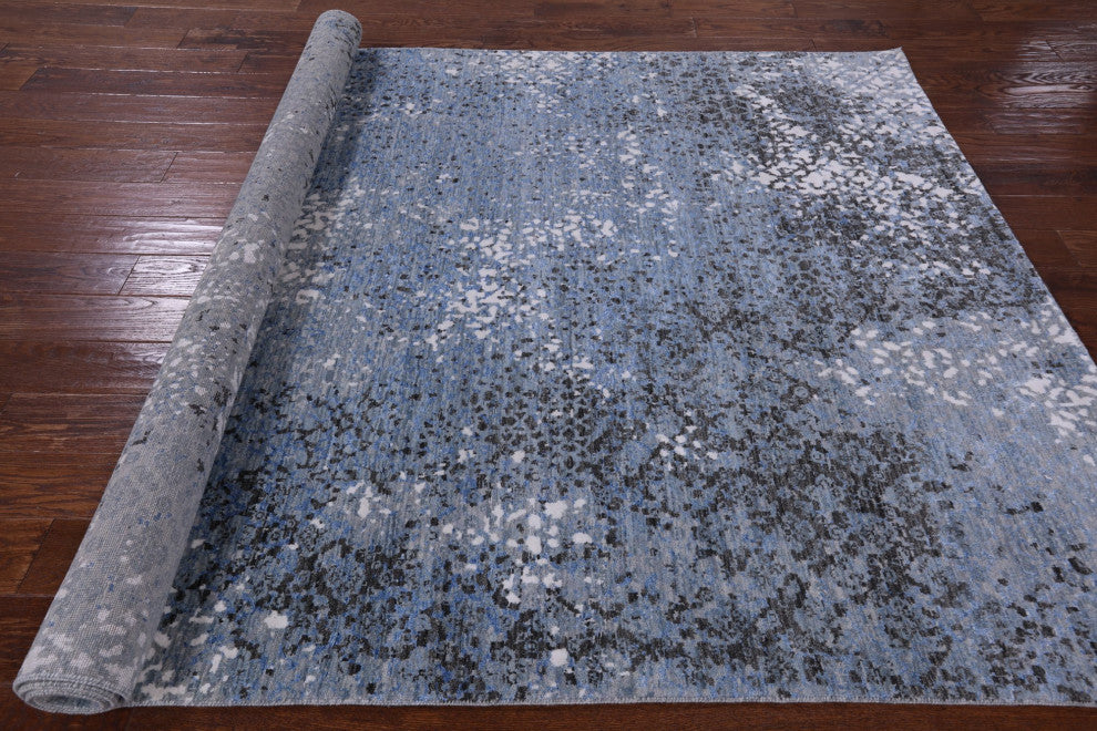 Abstract Wool and Silk Hand Knotted Rug 6' 0" X 9' 0" Q7189