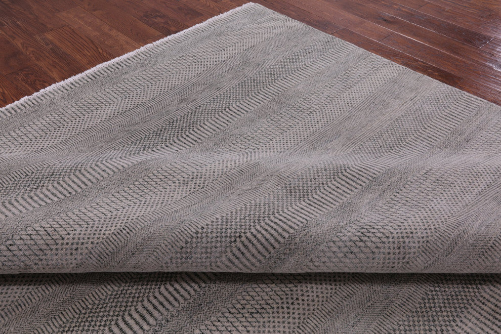9' 1" X 12' 1" Savannah Gabbeh Wool and Silk Hand Knotted Rug Q6523