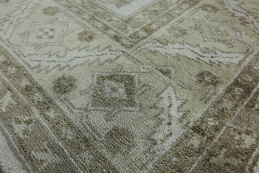 Pure Silk Oriental Hand Knotted Area Rug, 9'x12'
