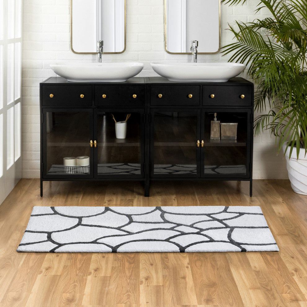 Edington Machine Tufted Bath Mat, Gray, 24x60
