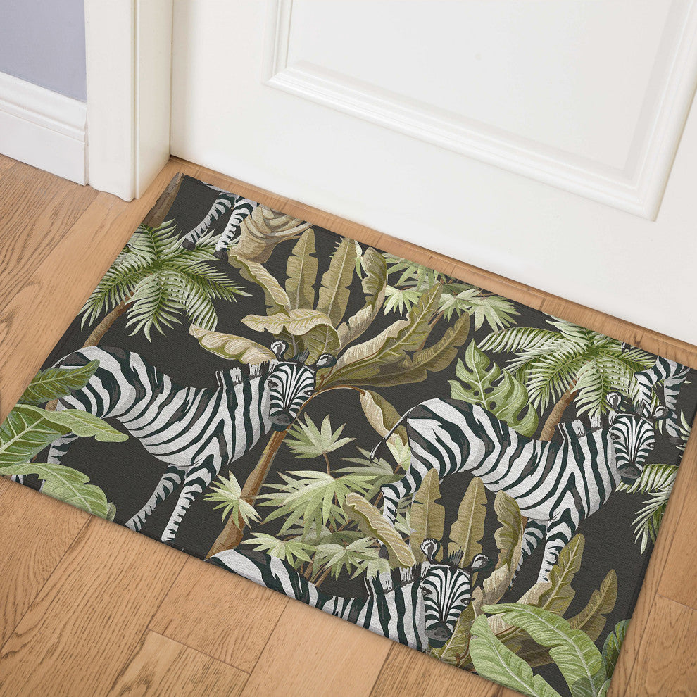 Indoor/Outdoor Tropics TC13 Black Machine Washable 1'8" x 2'6" Rug
