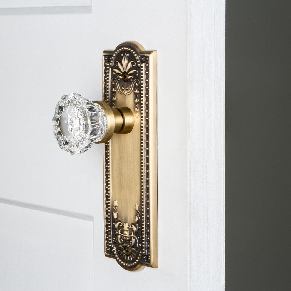 Single Meadows Plate With Crystal Knob, Oil-Rubbed Bronze, Antique Brass, Single