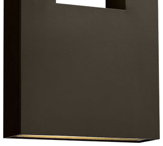 Hinkley Atlantis Extra Large Wall Mount Lantern, Bronze