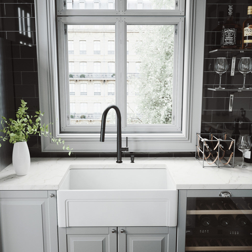 VIGO Greenwich 18" H Single Handle Pull-Down Sprayer Kitchen Faucet, Matte Black, No Sensor, With Soap Dispenser