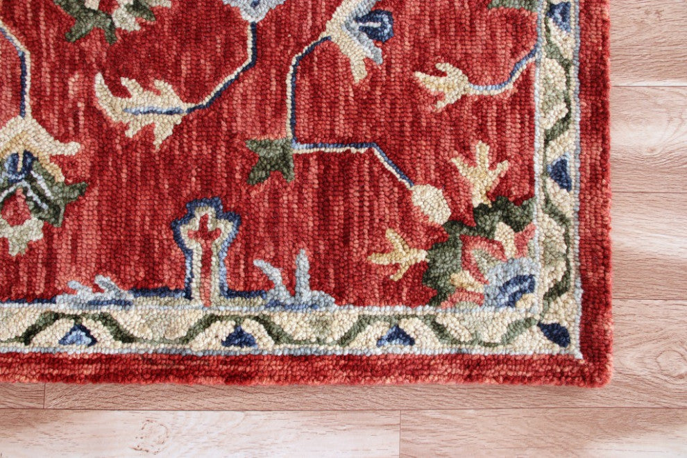 7" x 9" Red and Blue Floral Medallion Area Rug
