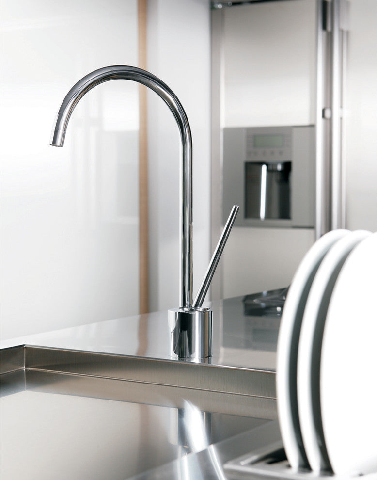 Tropic Kitchen Faucet, Brushed Nickel