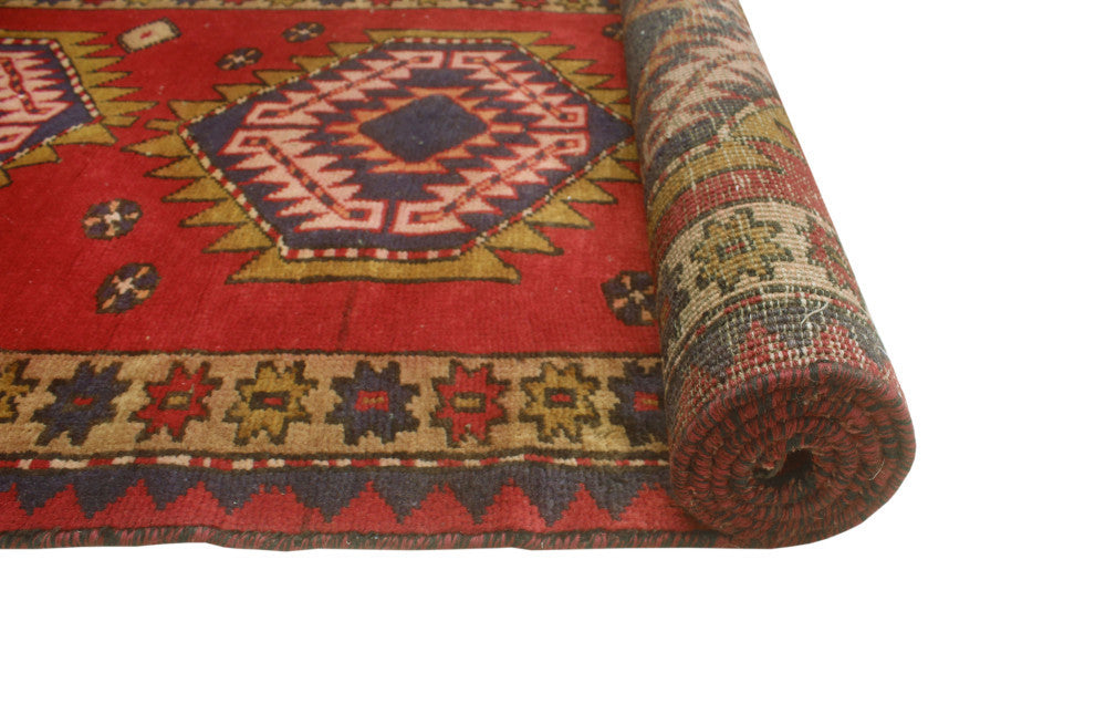 Fine Vintage Distressed Imad Red/Beige Runner, 3'3x9'3