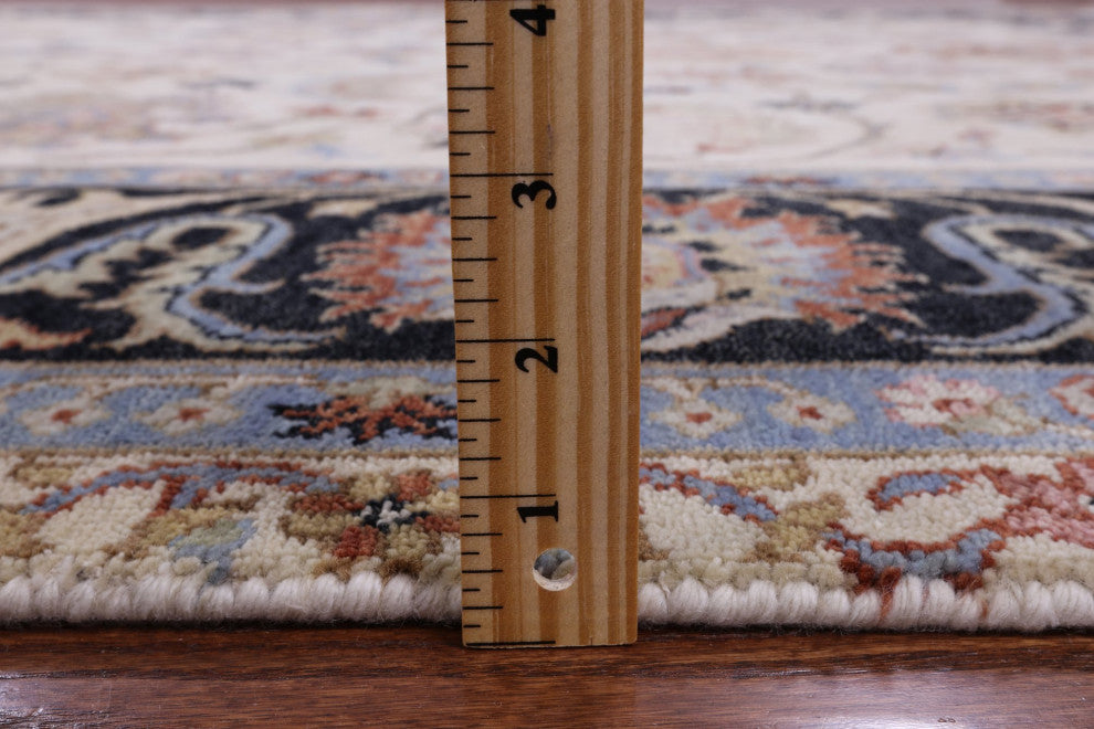 7' 11" X 9' 10" Persian Tabriz Hand Knotted Wool Rug Q9019
