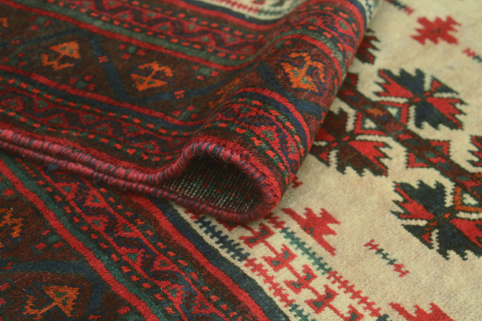 Vintage Distressed Wells Beige/Red Rug, 3'10x7'0