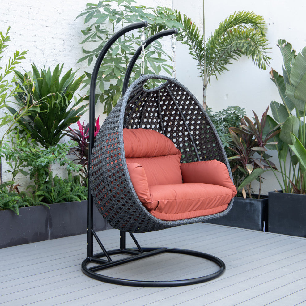 LeisureMod Mendoza Charcoal Wicker Hanging Double Egg Swing Chair, Cherry