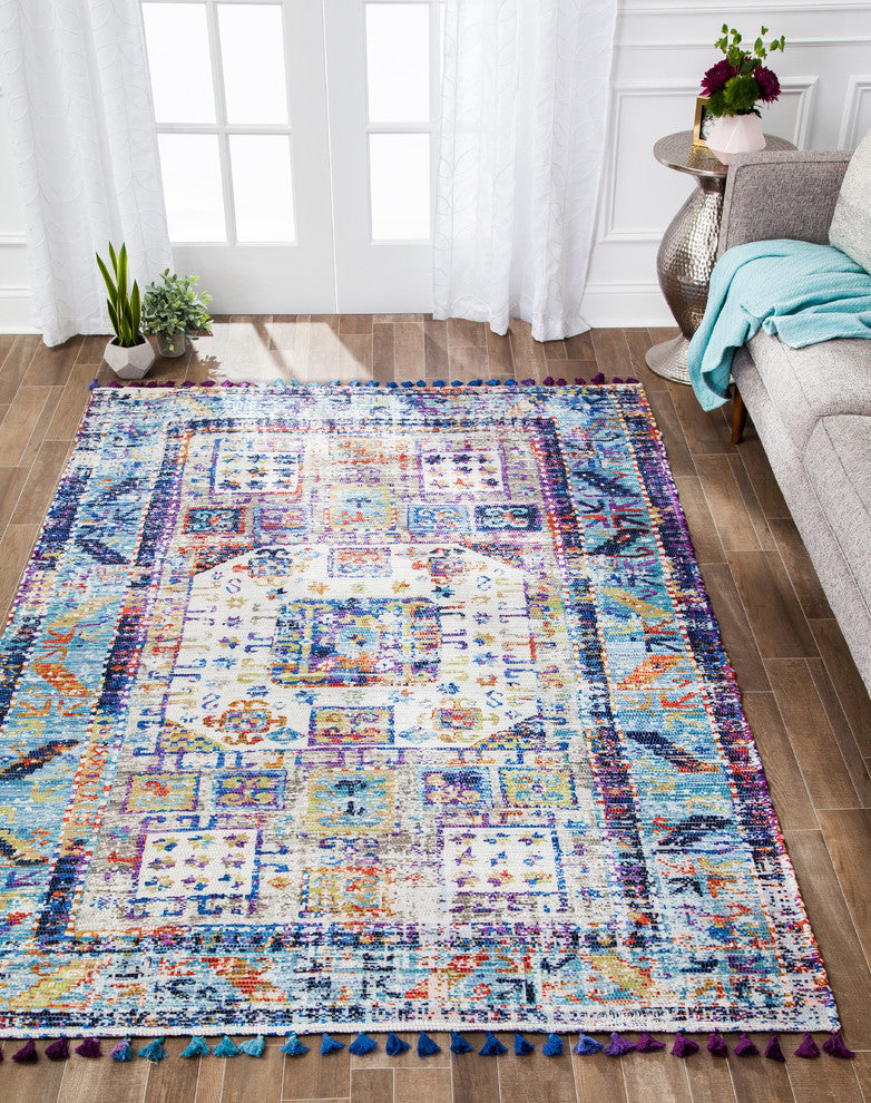 Dena Distressed Area Rug, 5'x7'6"