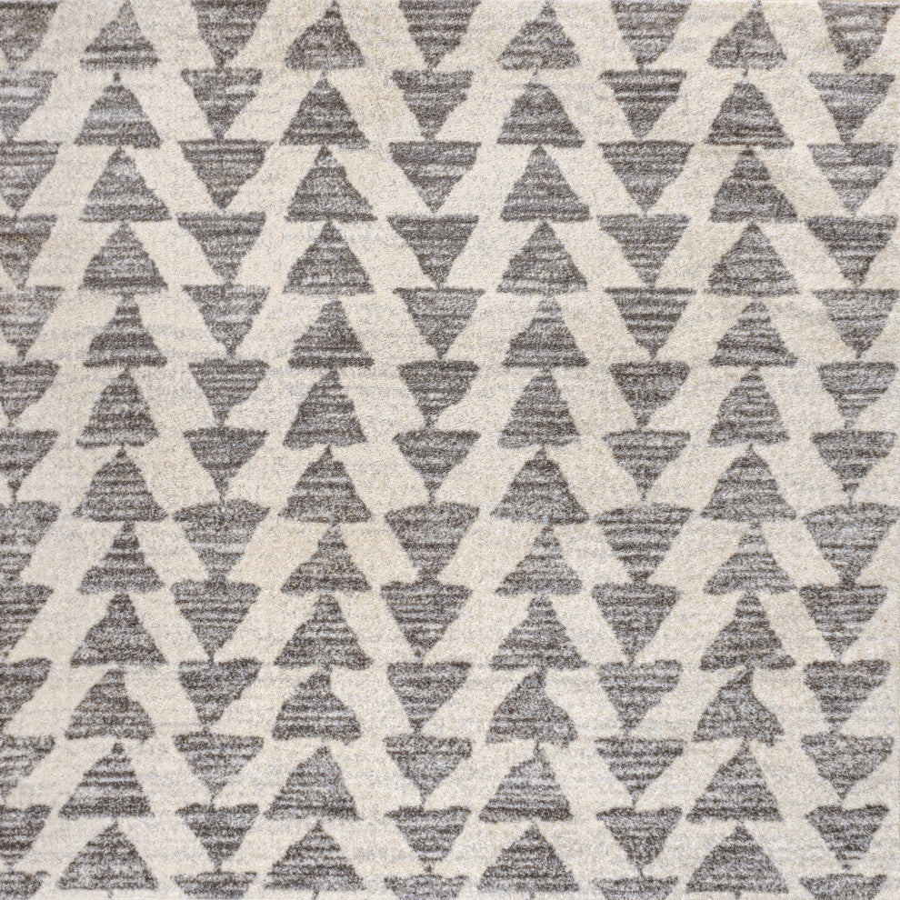 Aisha Moroccan Triangle Geometric Cream/Gray 8' Square Area Rug