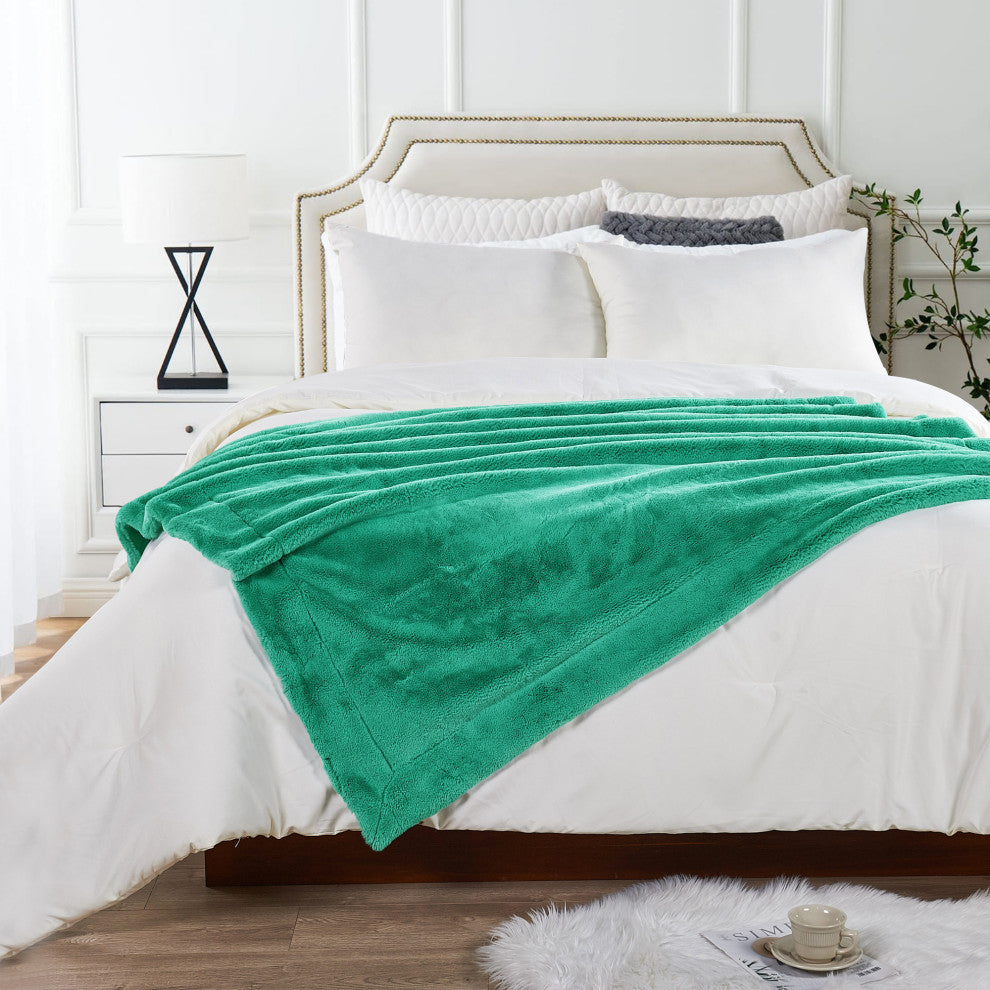 Fox Faux Fur Throw Blanket, Blue Turquoise, 60''x80''