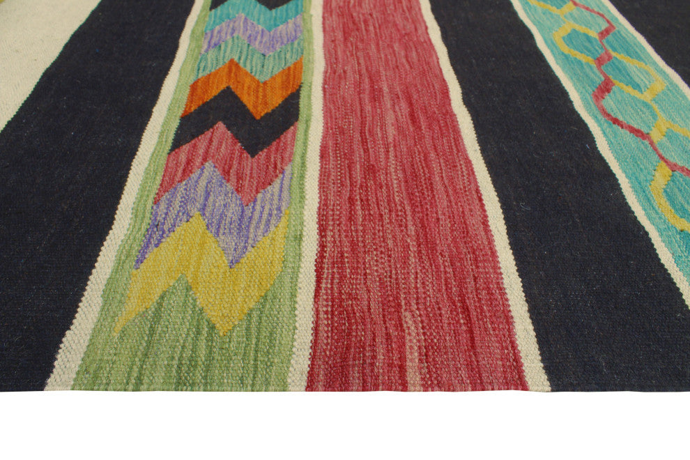 Modern Flatweave Albina Red/Black Rug, 5'8x8'4