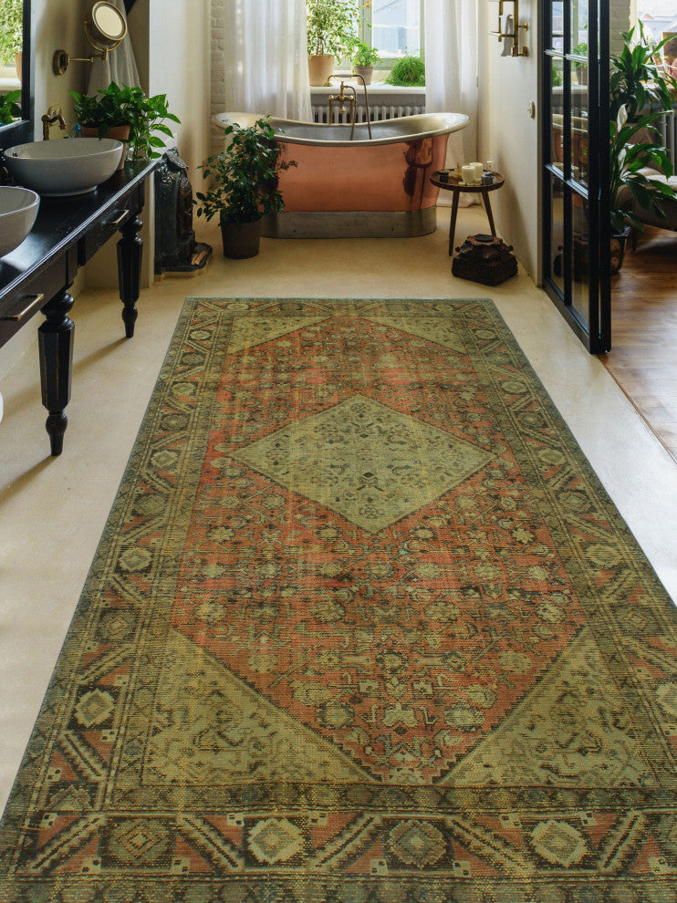 Vintage Distressed Dannee Rust/Beige Runner, 4'11x9'10