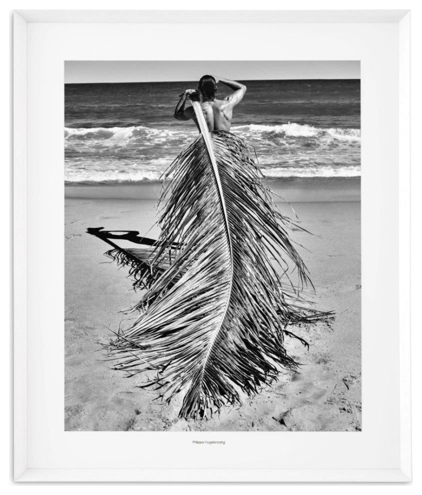 Monochromatic Modern Portrait | Eichholtz Philippe Vogelenzang-Salvador