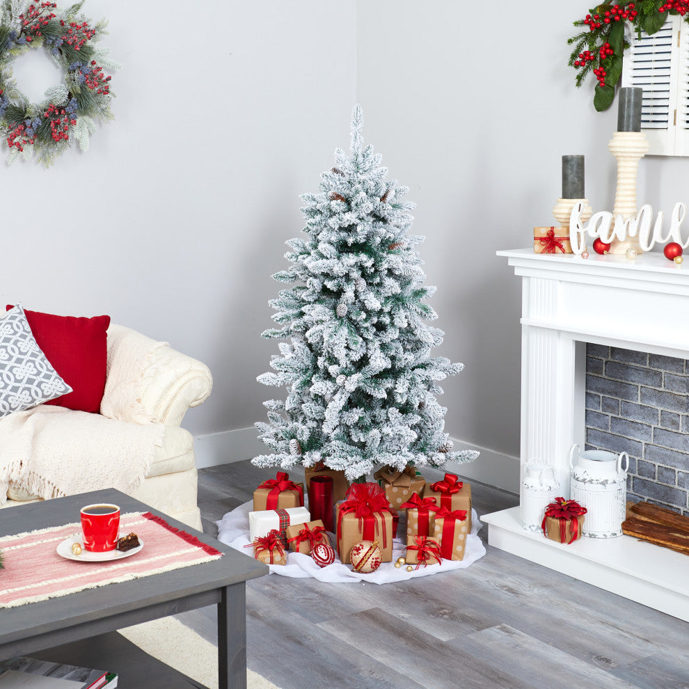 5ï¿½ Flocked Livingston Fir Christmas Tree / Pine Cones /200 Clear Warm LED Lights