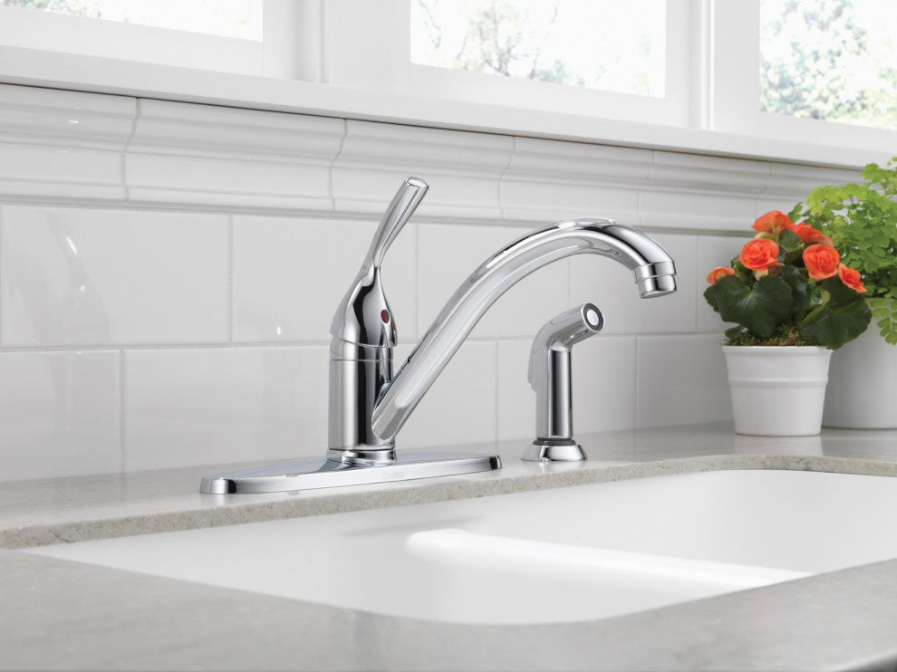 Delta 400-DST Classic Kitchen Faucet - Brilliance Stainless