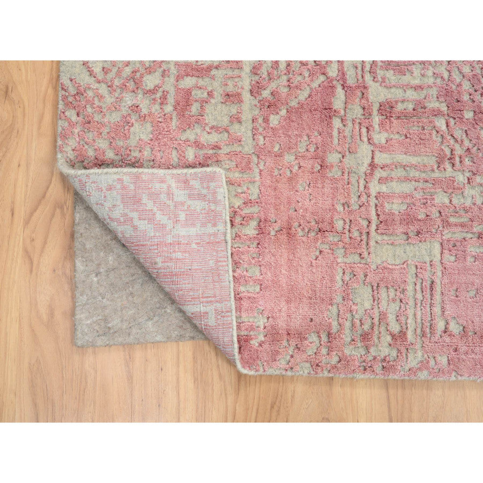 Rose Pink All Over Design Wool and Art Silk Jacquard Hand Loomed Rug, 10'x14'