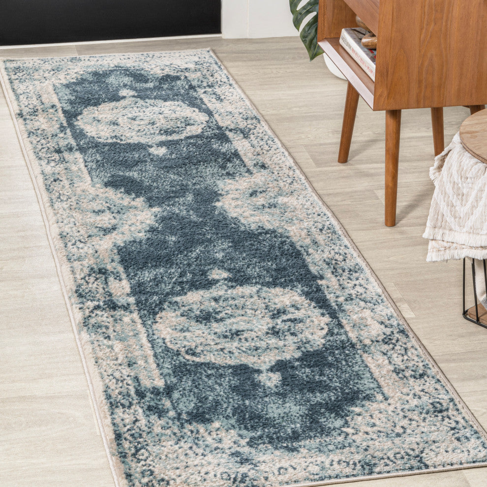 Rosalia Cottage Medallion Area Rug