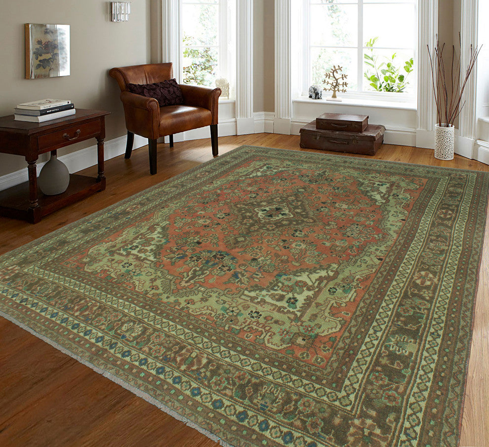 Semi-Antique Ullok Rust/Brown Rug, 7'0x9'6