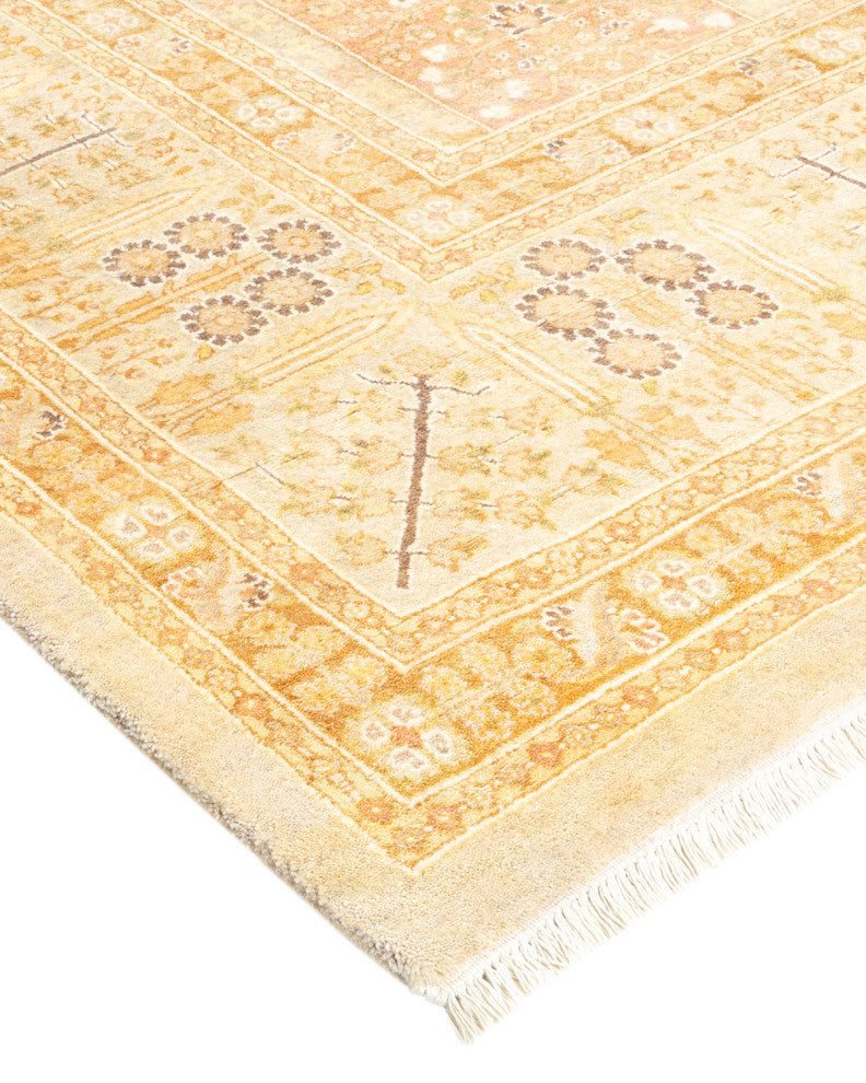 Trinity, One-of-a-Kind Hand-Knotted Area Rug Ivory, 8'1"x10'4"