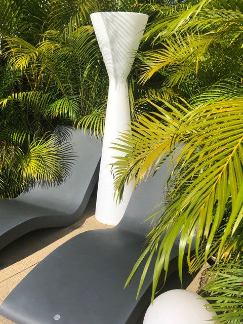 Azuca LED Lamp, White