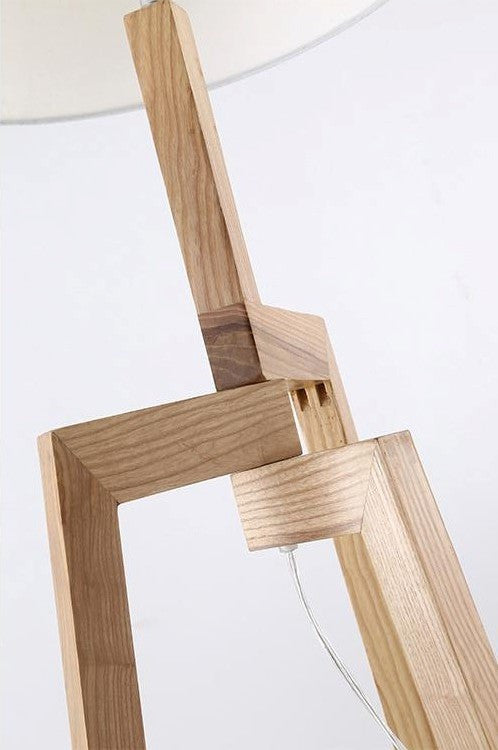 Guttingen | Modern LED Solid Wood Table Light Fixture