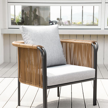 Modern Woven PE Rattan Outdoor Barrel Chair with Back Flared Edge