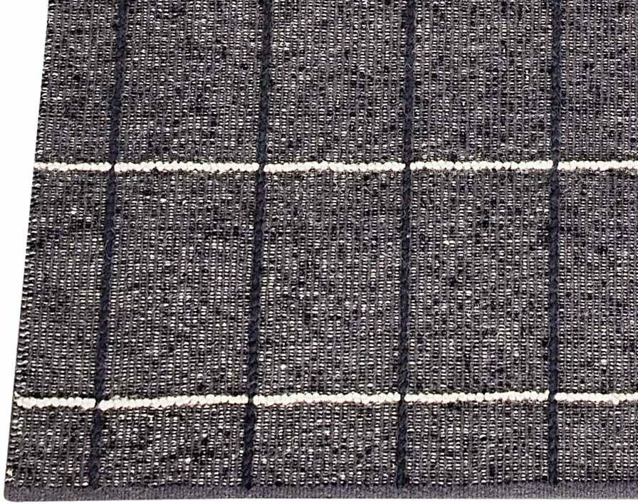 Hand Woven Charcoal Wool Area Rug, 4''6"X6''6"