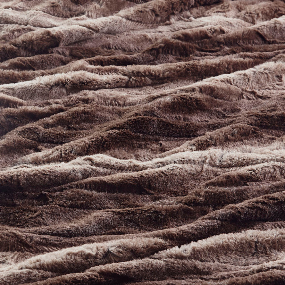 Beautyrest Zuri Oversized Faux Fur Heated Throw, Brown
