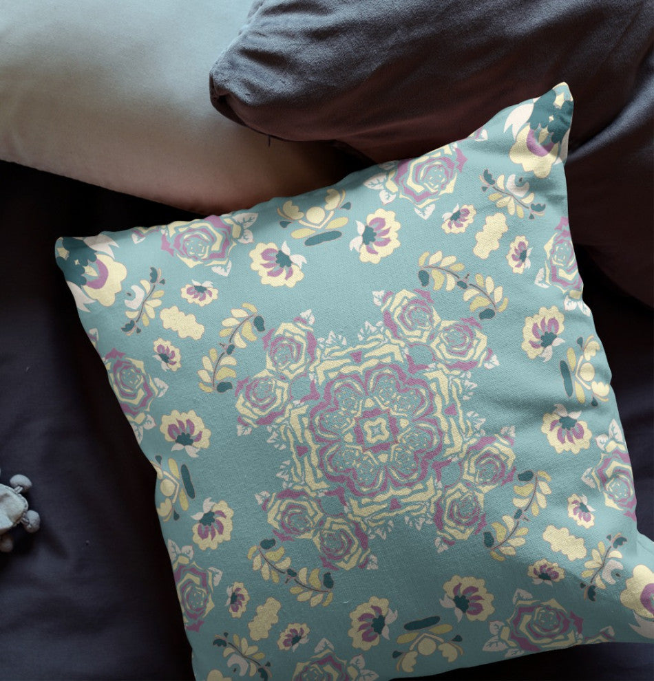 18" Blue Lavender Wreath Indoor Outdoor Zippered Throw Pillow