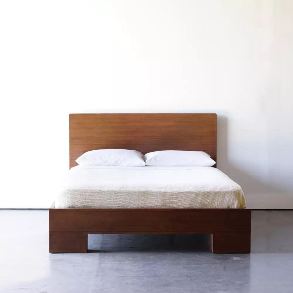 Fen Queen Bed, Pumpernickel