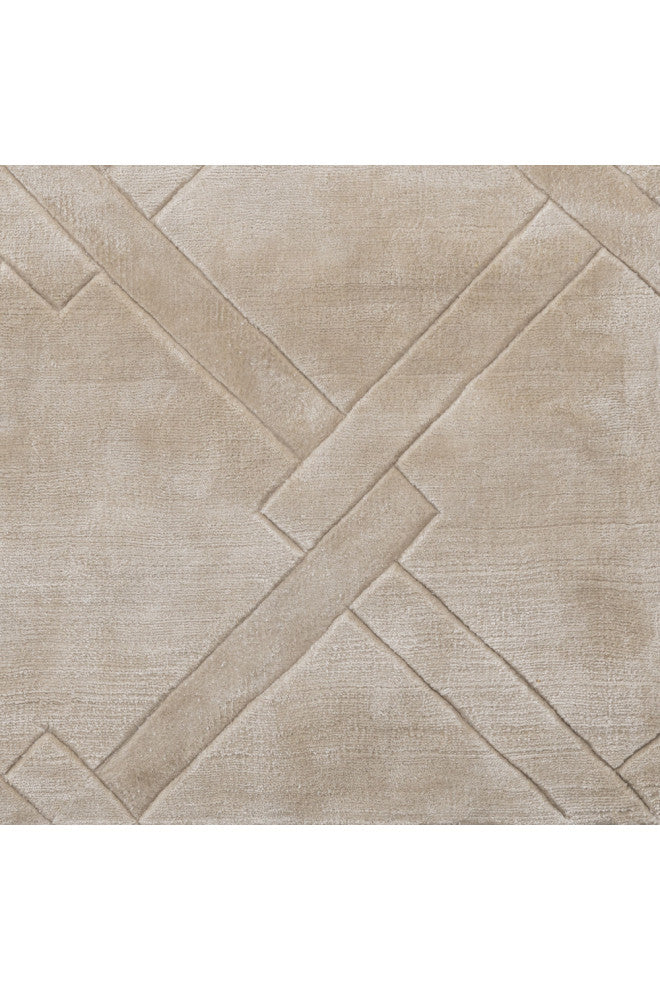 Hand Woven Plush Silver Sand Carpet 10' x 13' | Eichholtz La Belle