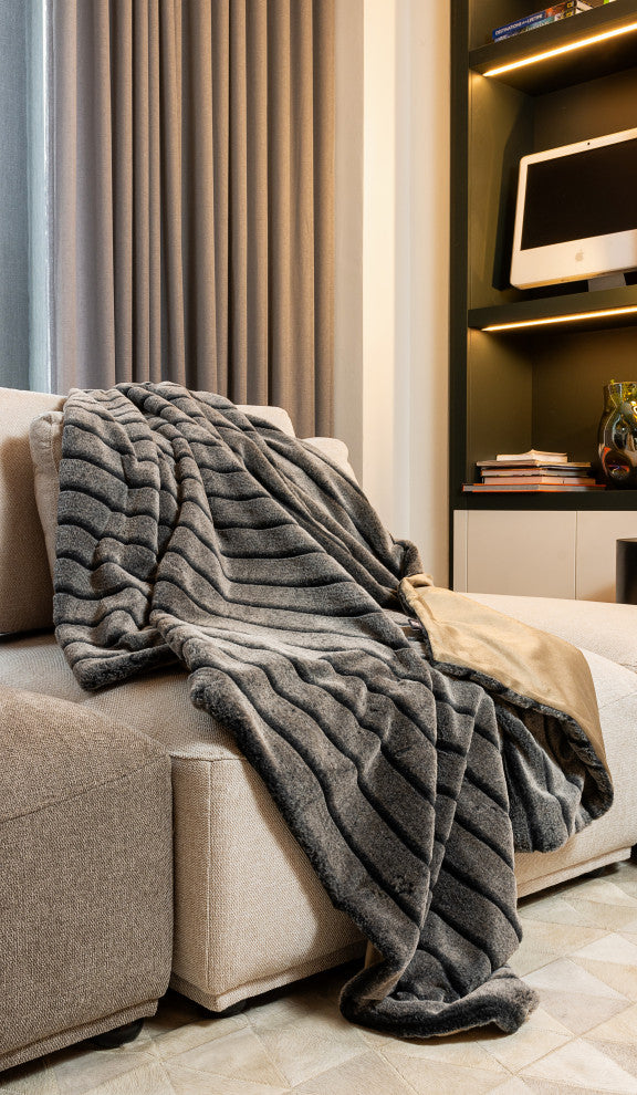 Couture Faux Fur Throw 50"x60", Glacier Gray