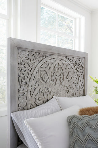 Modus Boho Chic Cal King Bed, Washed White