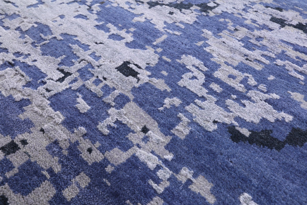 8' 10" X 12' 0" Wool and Silk Abstract Hand Knotted Rug Q9031