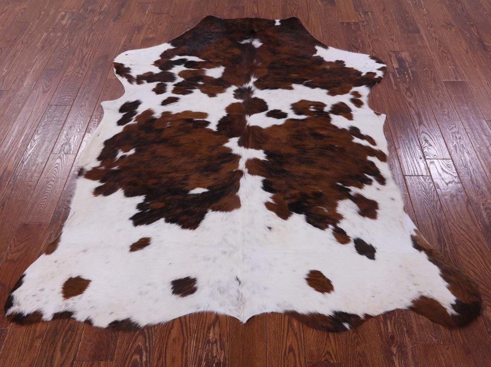 6' 9" X 5' 9" Natural Cowhide Rug C1717