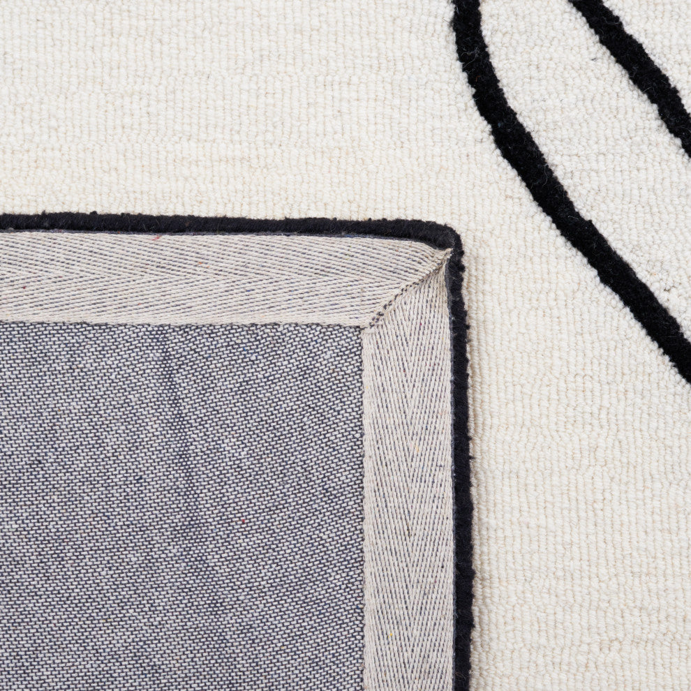 Safavieh Rodeo Drive Collection RD860B Rug, Ivory/Black, 6' X 6' Square