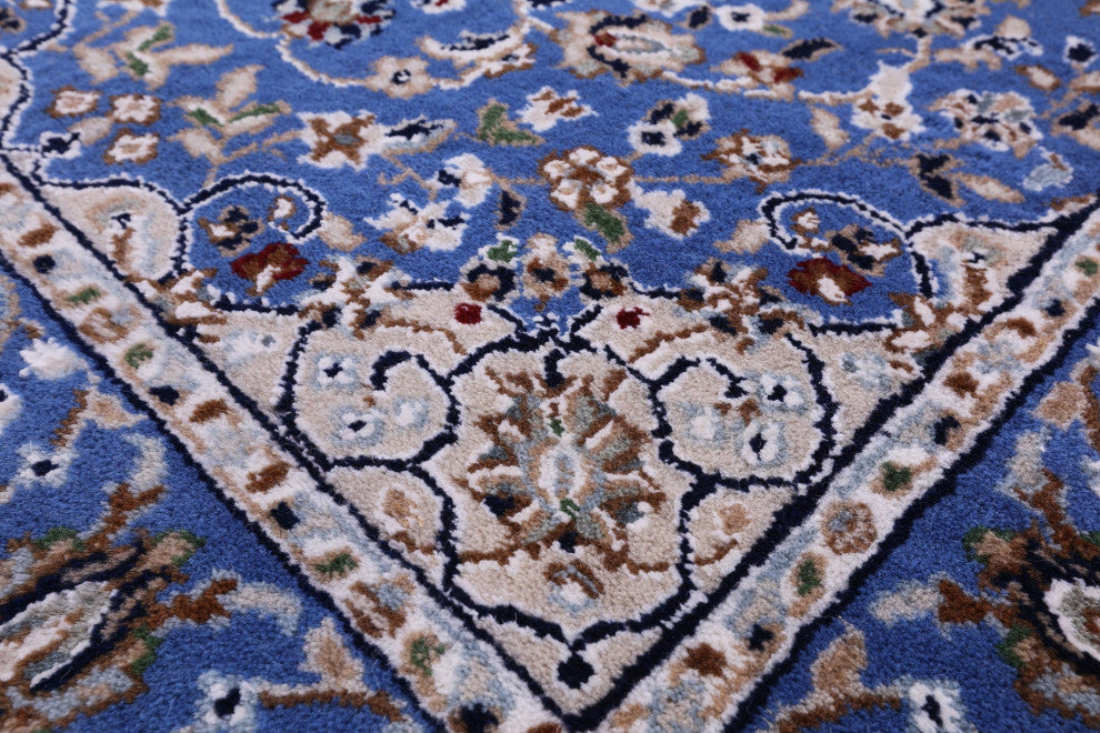 2' 9" X 31' 10" Runner Persian Nain Wool & Silk Handmade Rug - Q15991
